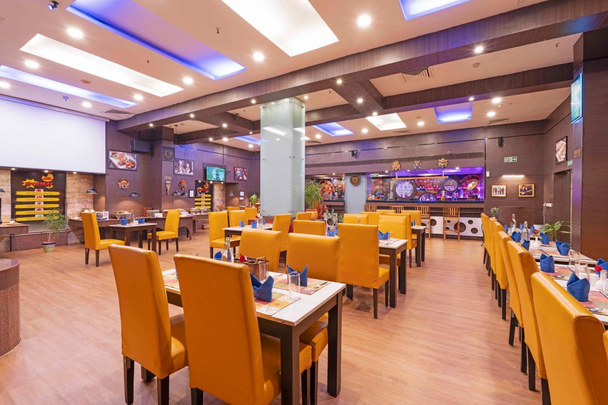 Indismart Hotel كولكاتا المظهر الخارجي الصورة